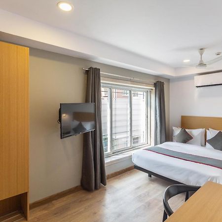 Super Townhouse Habitat New Town Rooms & Party Spaces Колката Екстериор снимка