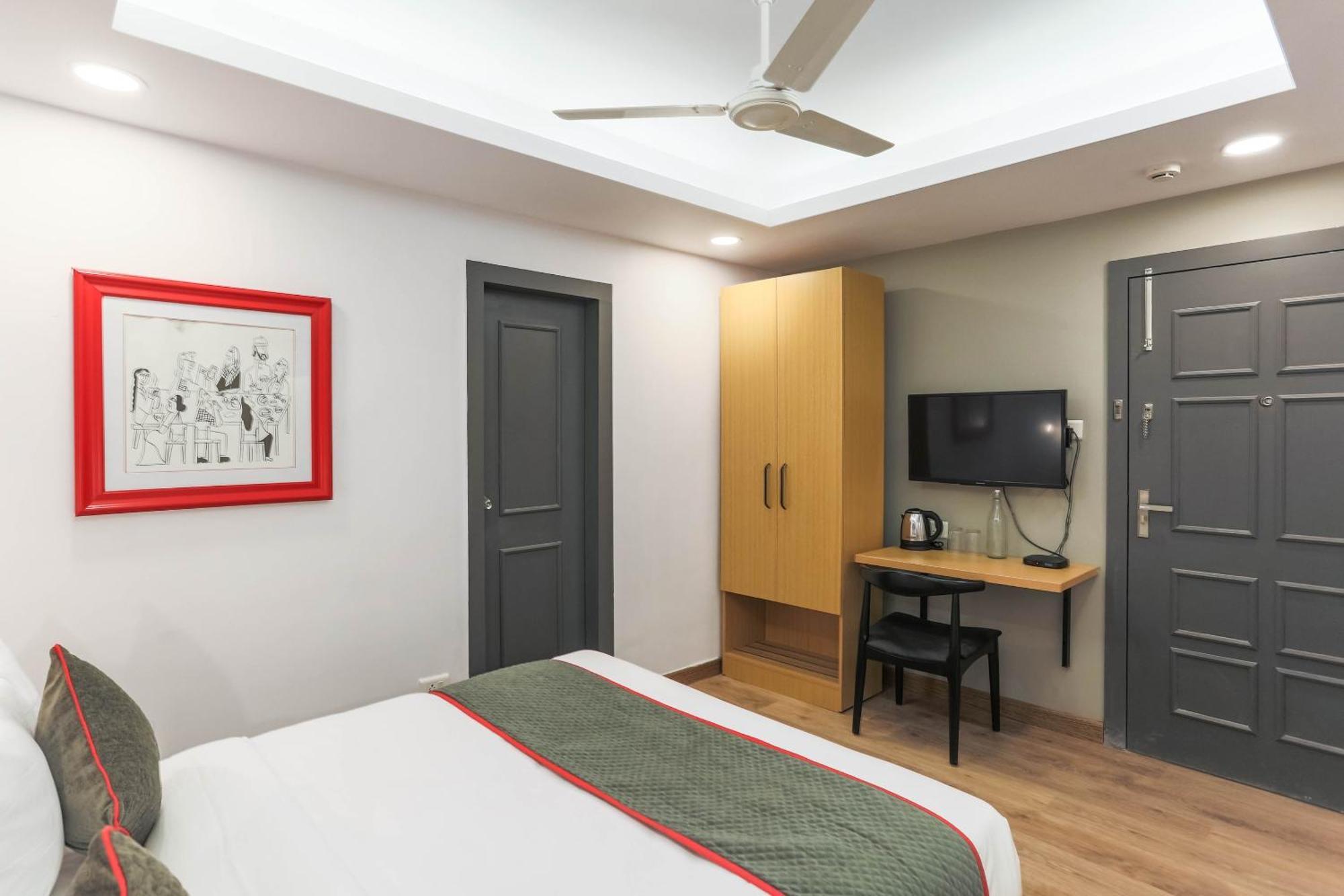 Super Townhouse Habitat New Town Rooms & Party Spaces Колката Екстериор снимка
