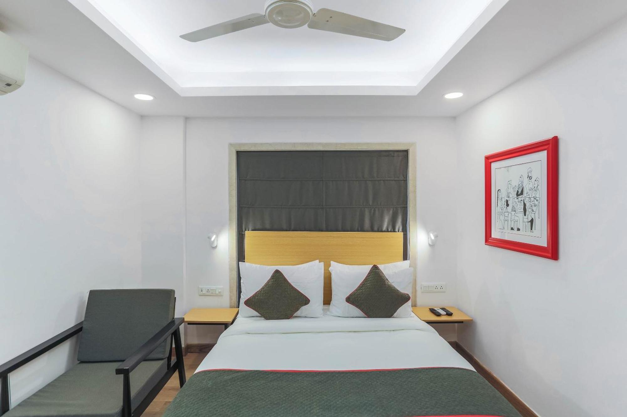 Super Townhouse Habitat New Town Rooms & Party Spaces Колката Екстериор снимка