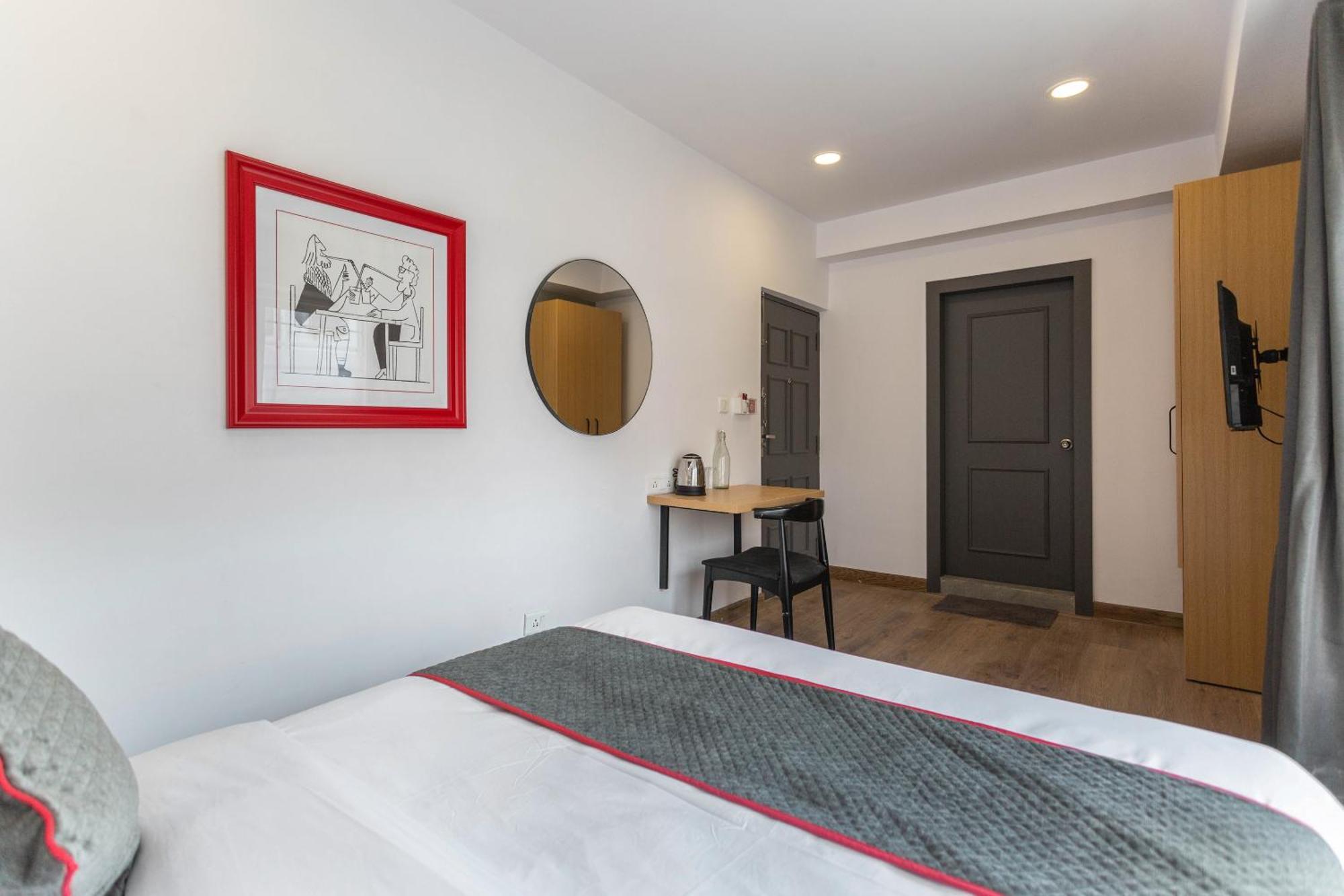 Super Townhouse Habitat New Town Rooms & Party Spaces Колката Екстериор снимка