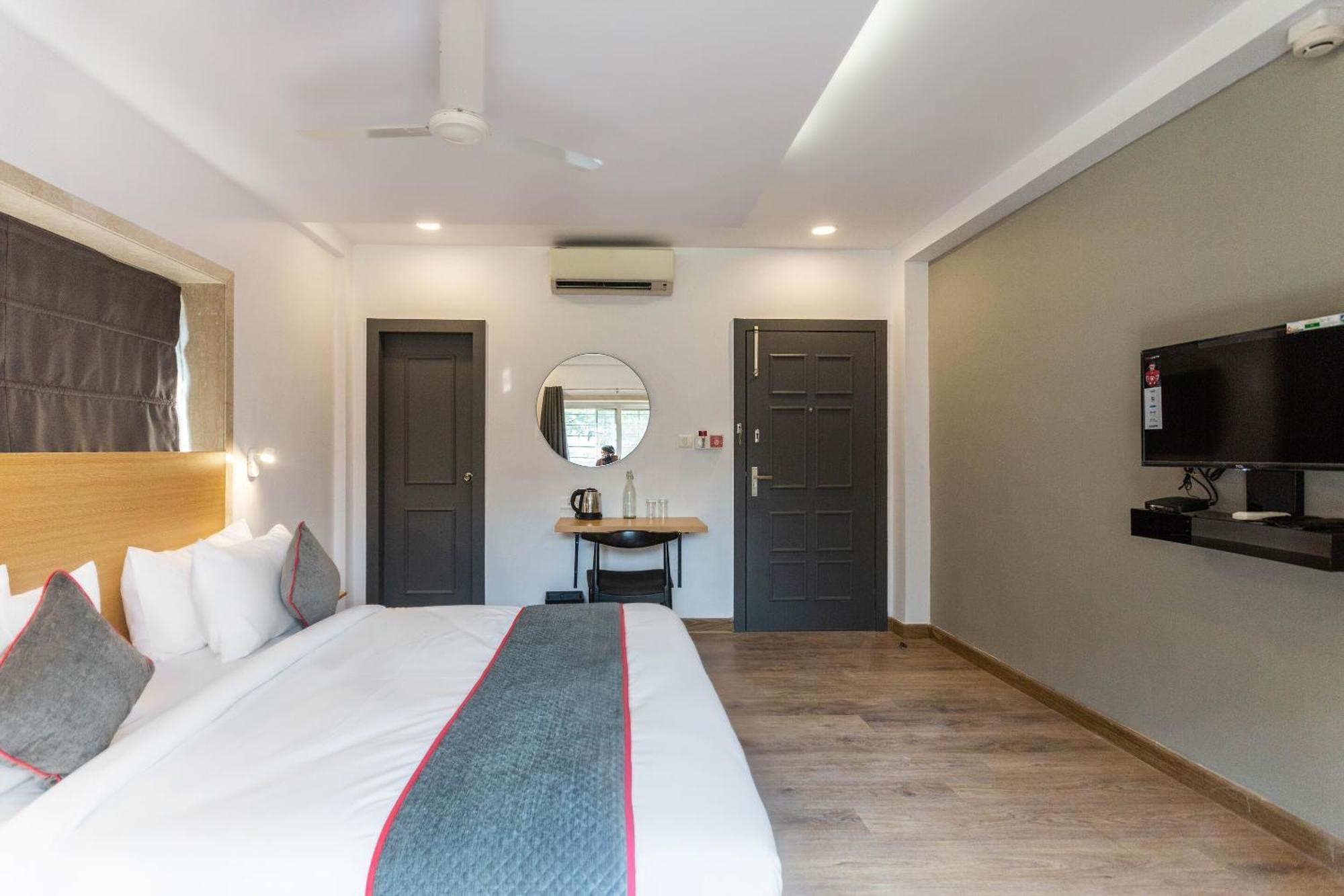Super Townhouse Habitat New Town Rooms & Party Spaces Колката Екстериор снимка